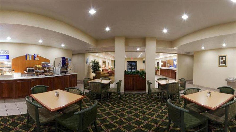 Holiday Inn Express Hotel & Suites Elkins By Ihg Exteriér fotografie