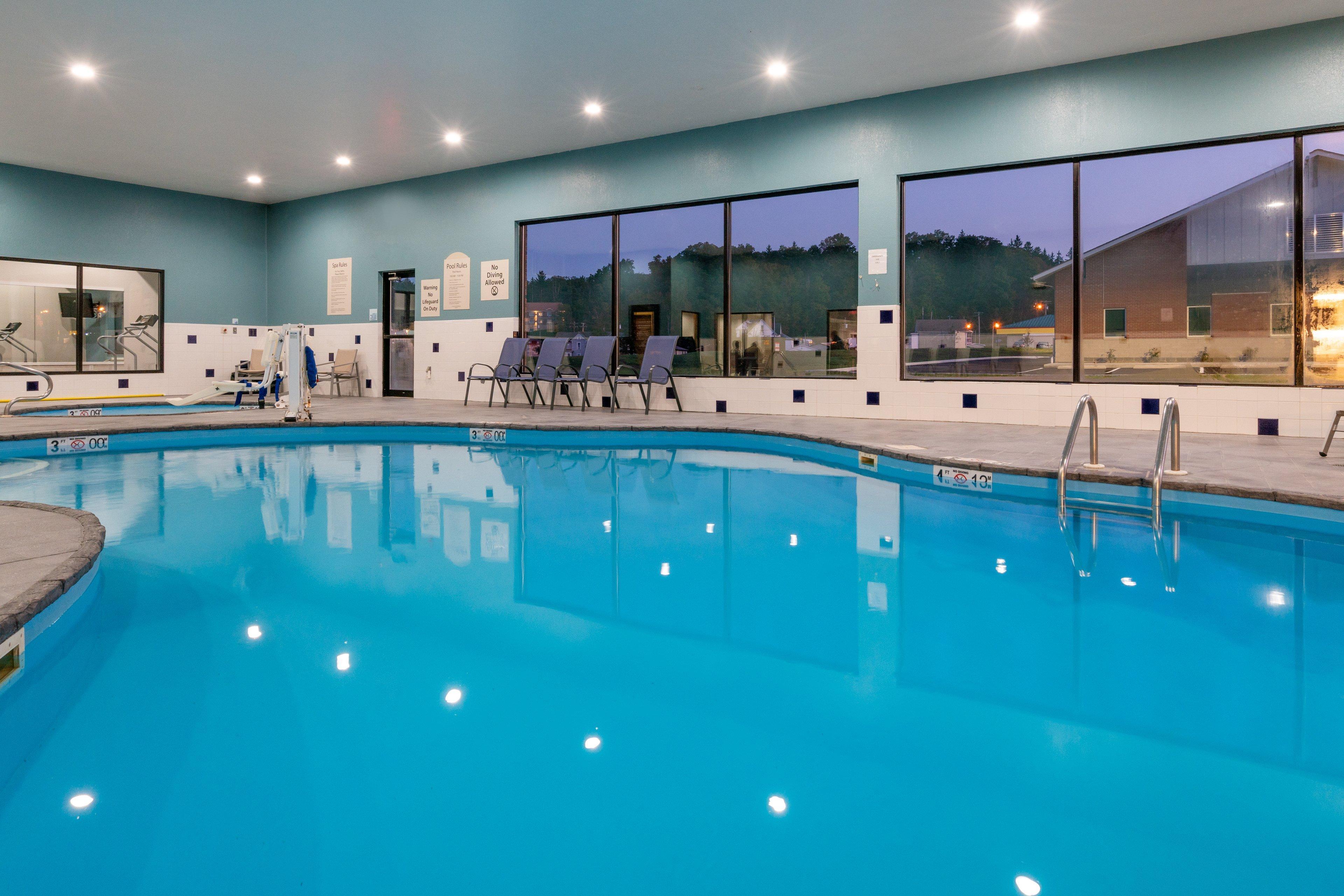 Holiday Inn Express Hotel & Suites Elkins By Ihg Exteriér fotografie