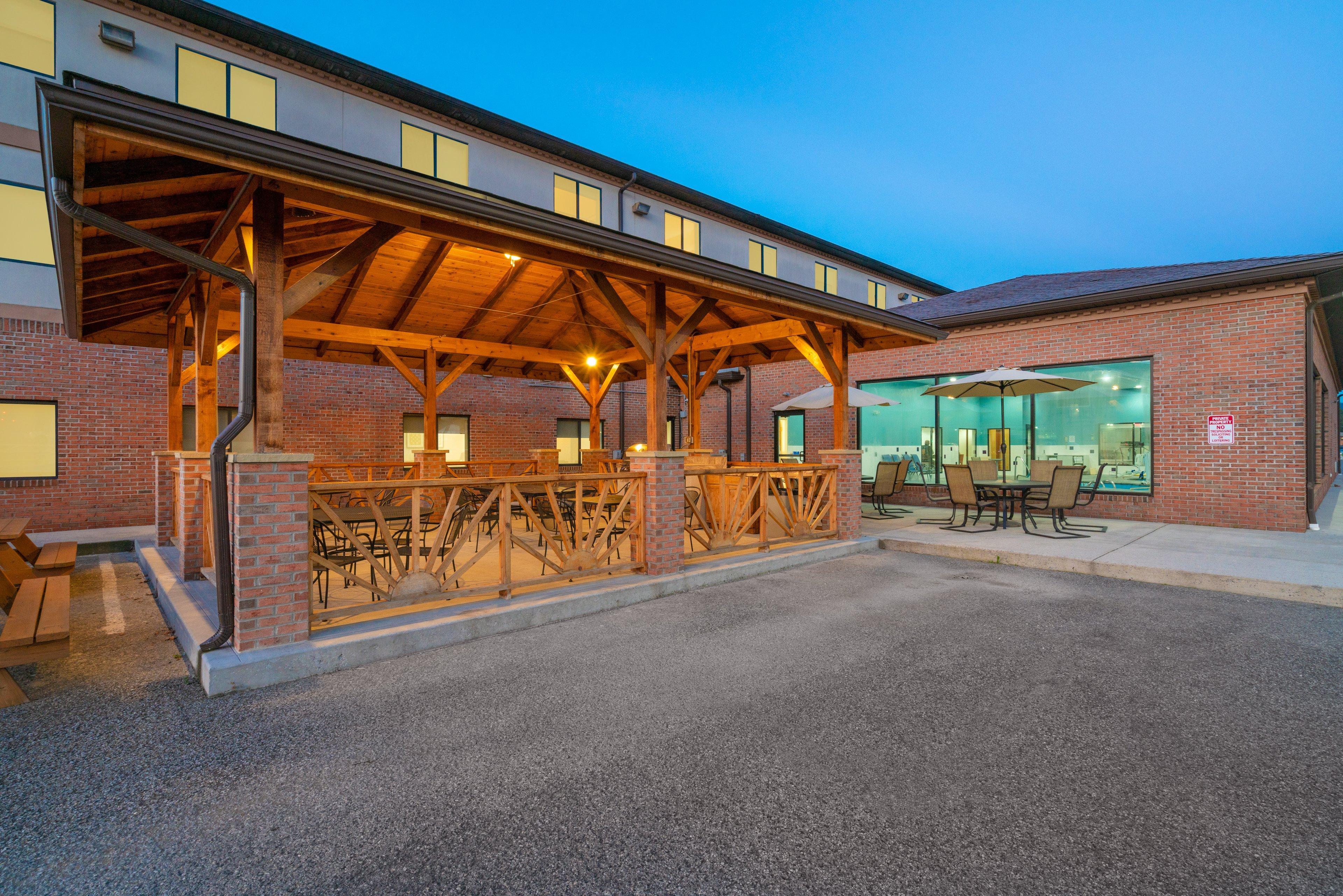 Holiday Inn Express Hotel & Suites Elkins By Ihg Exteriér fotografie